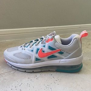 Nike air max genome size 7.5 womens